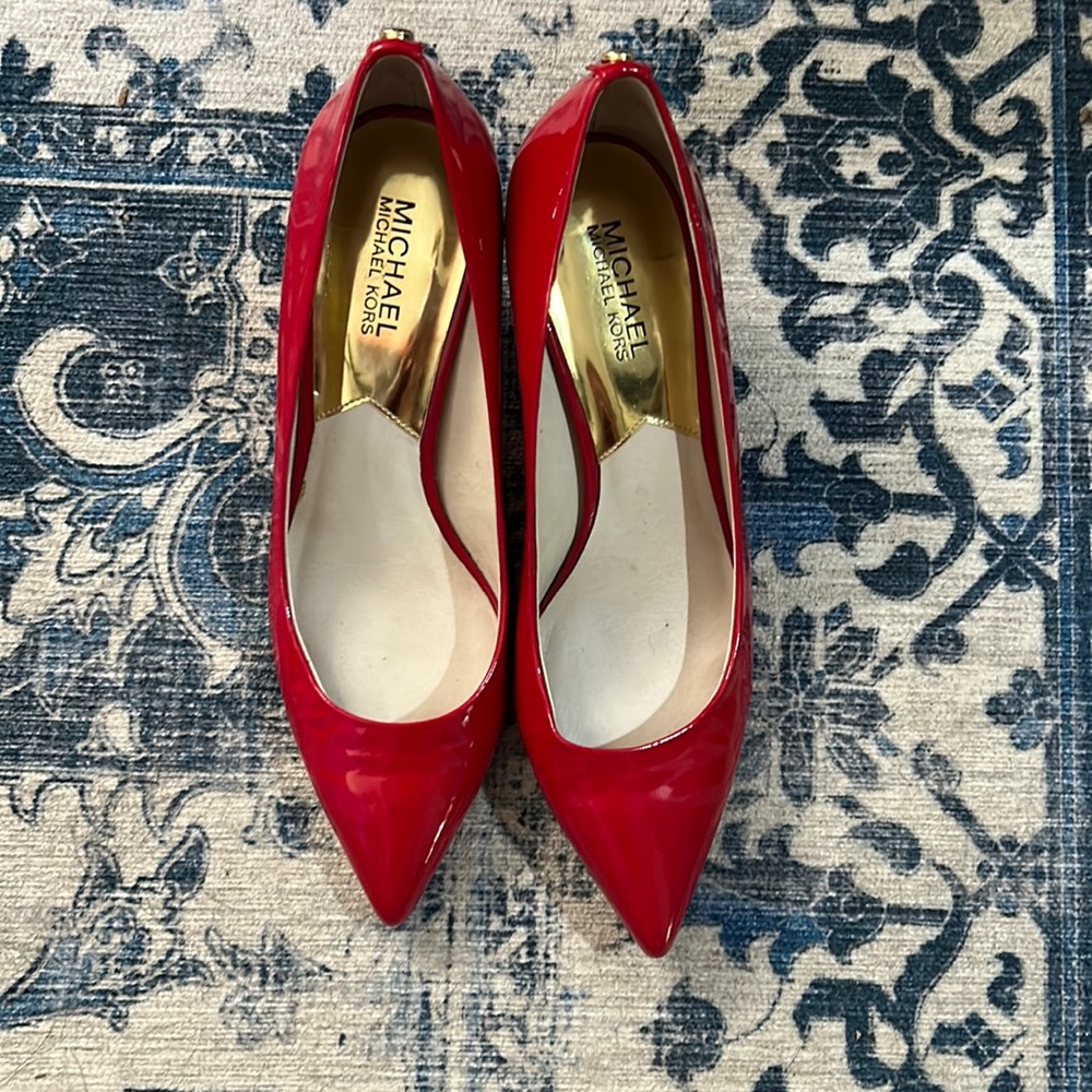 Michael Kors Red kitten heel pumps